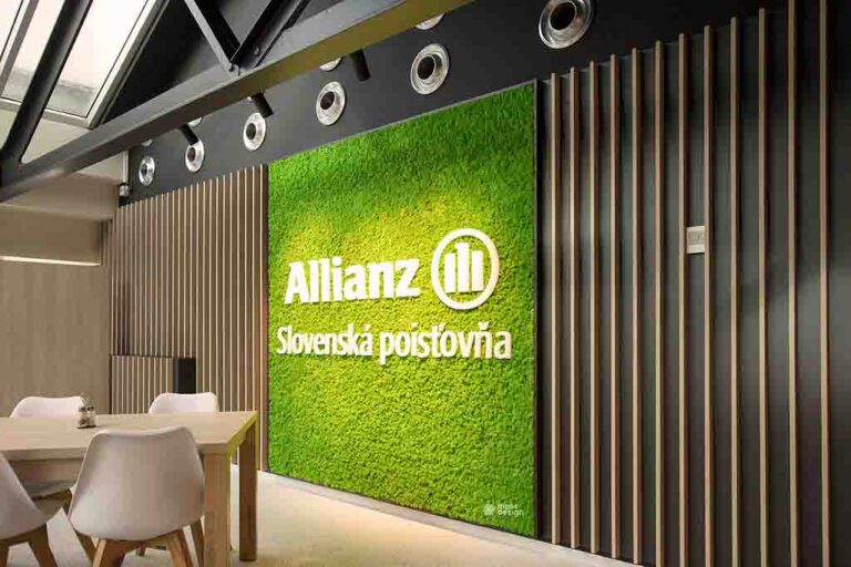 Allianz - Machová stena - lišajník Allianz